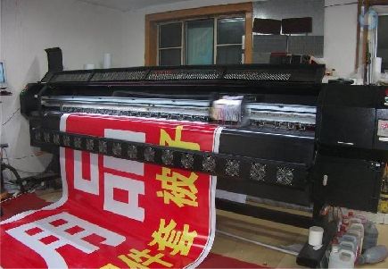 巴中喷绘广告分辨率是多少？